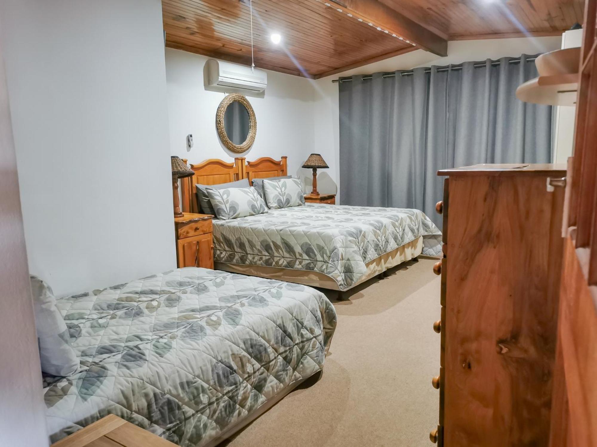 Seaviews Holiday Resort 杰弗里湾 外观 照片